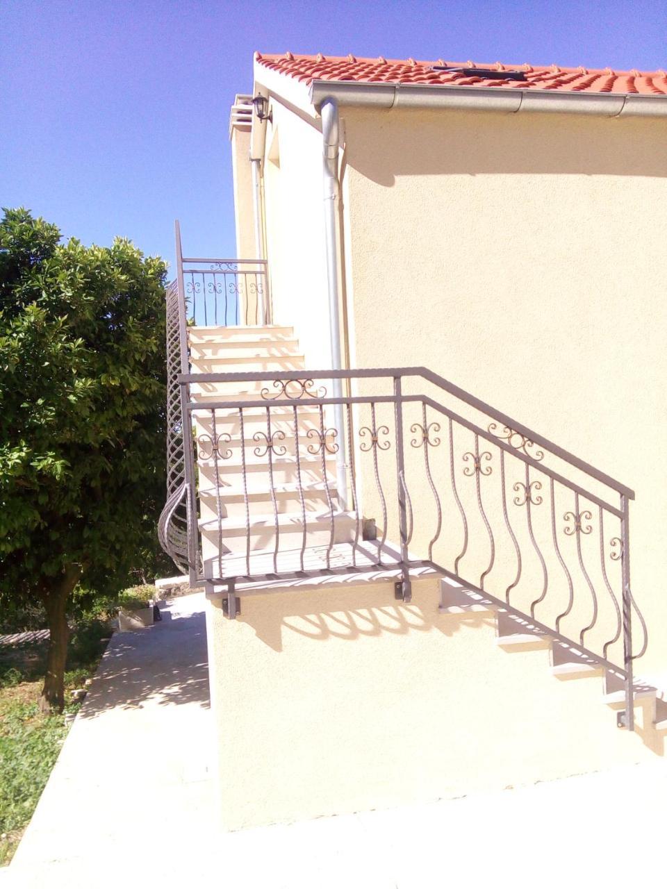 Holiday Apartments Maslina Paho Babino Polje Exteriör bild